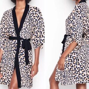 Victorias Secret Leopard Animal Print Robe Swim Coverup handkerchief kimono